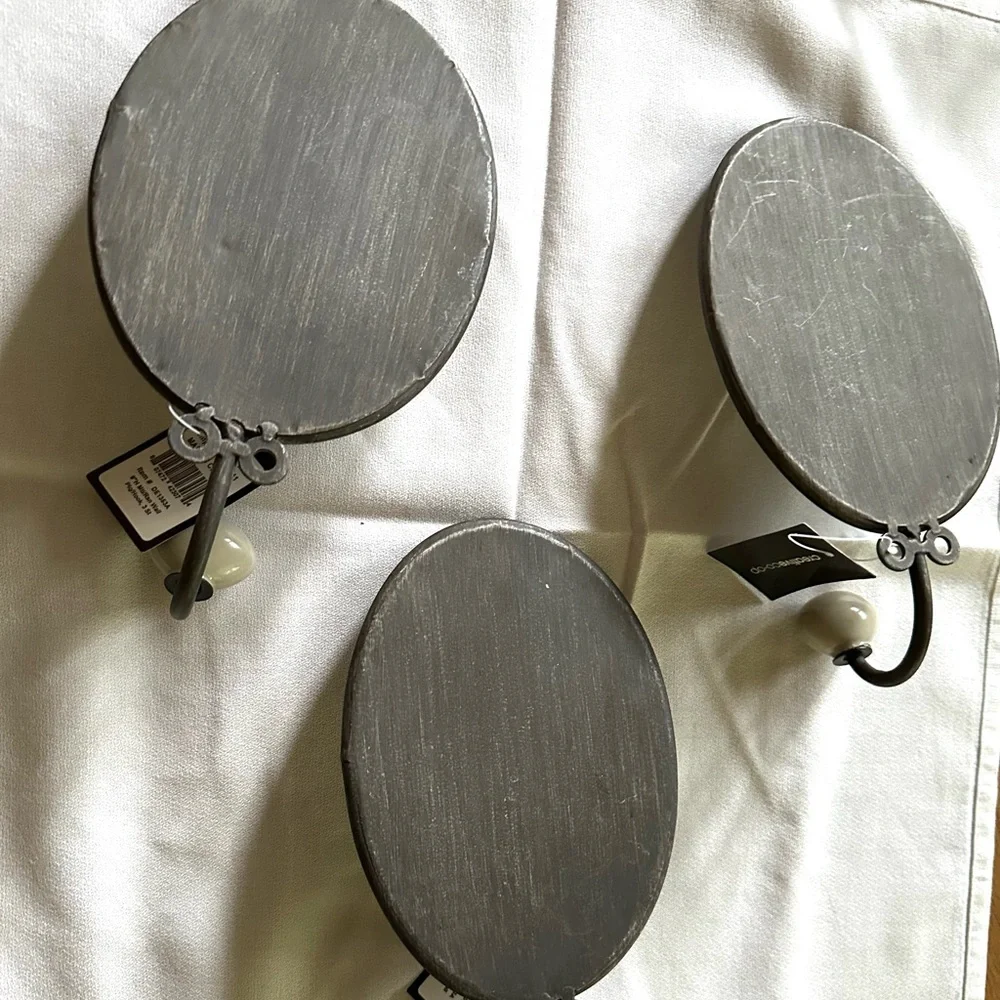 NWT! Elegant Black & White Couture Wall Hooks Set